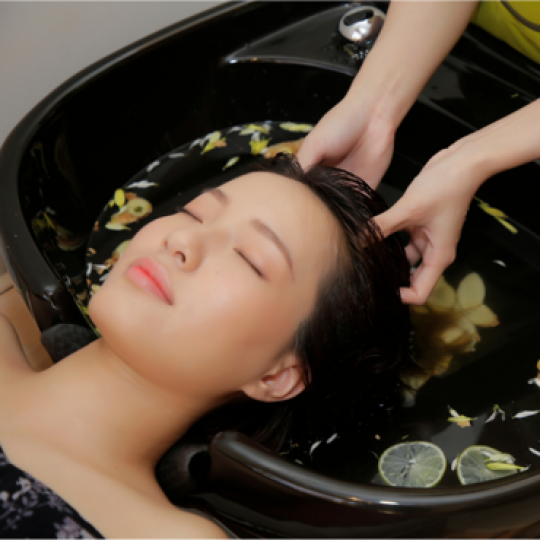 Dầu gội thảo dược Queen