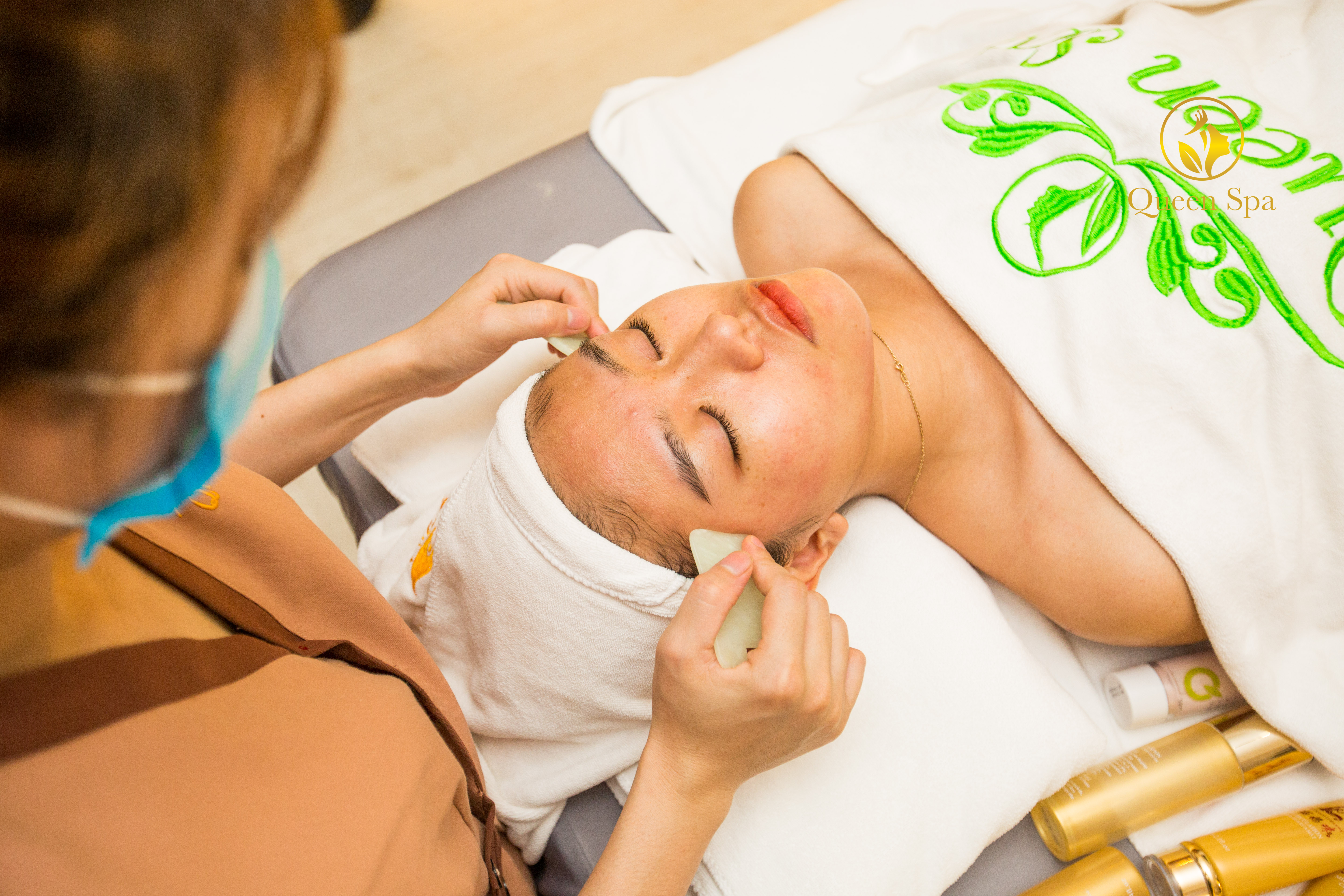 QUEEN SPA