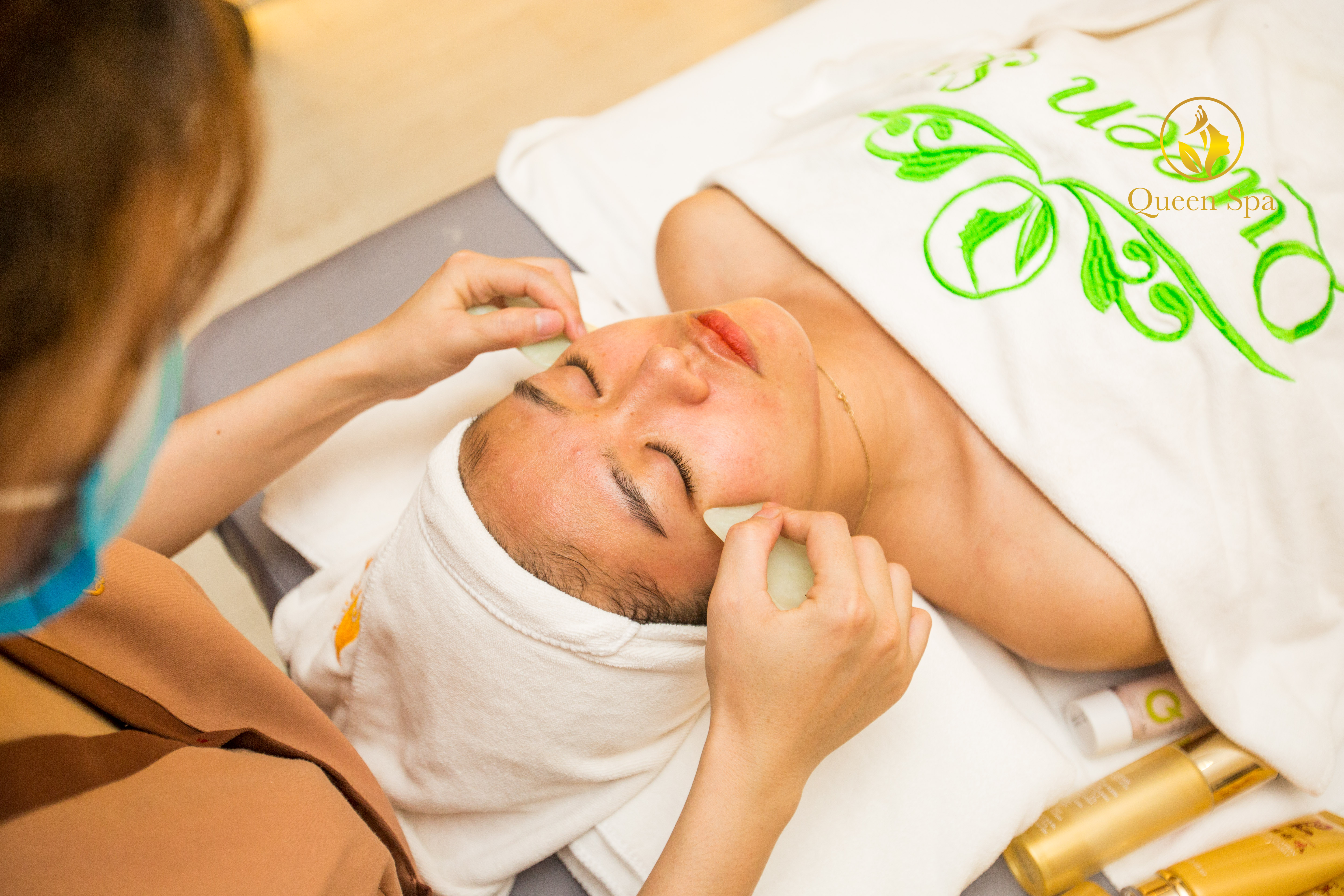 QUEEN SPA