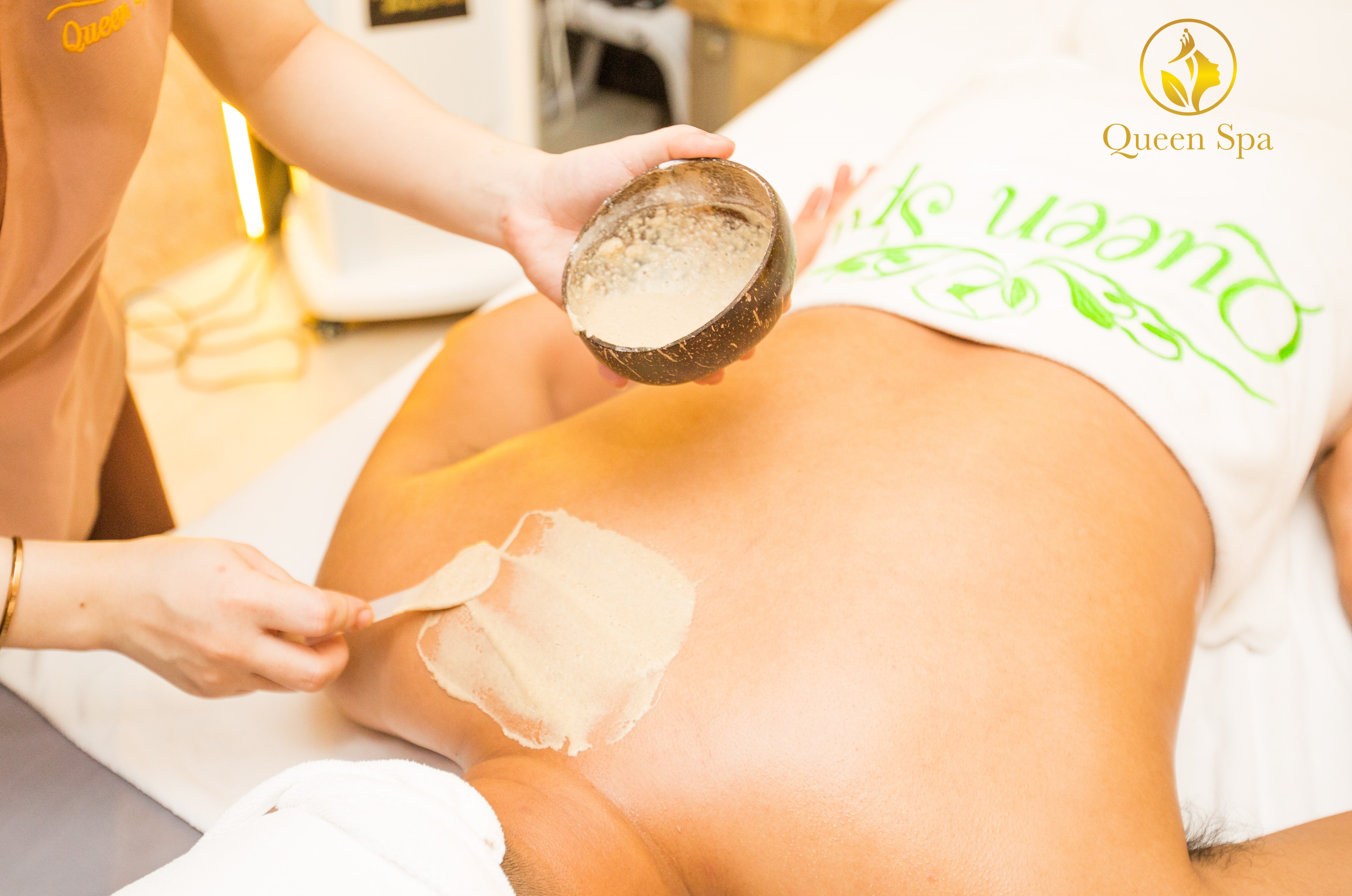 QUEEN SPA