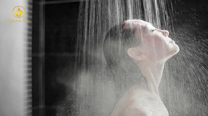 QUEEN SPA